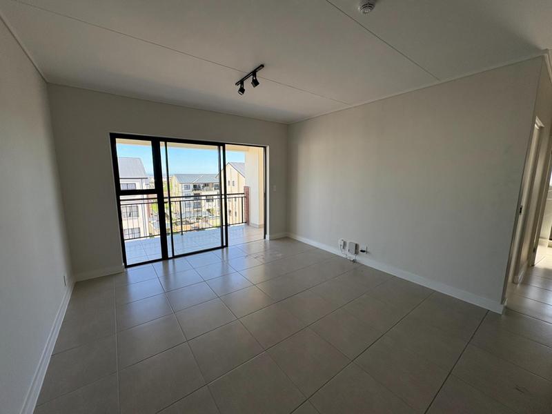 To Let 1 Bedroom Property for Rent in Richwood Western Cape